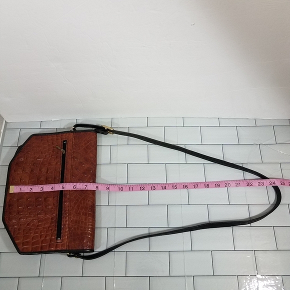 Leather and Crocodile Purse - Picture 4 of 12